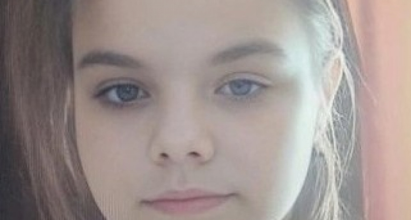 В Магнитогорске без вести пропала 13-летняя девочка в школьной форме