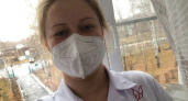 "Работаем с шести утра до полуночи": 29-летняя врач из Челябинска лечит бойцов в ДНР