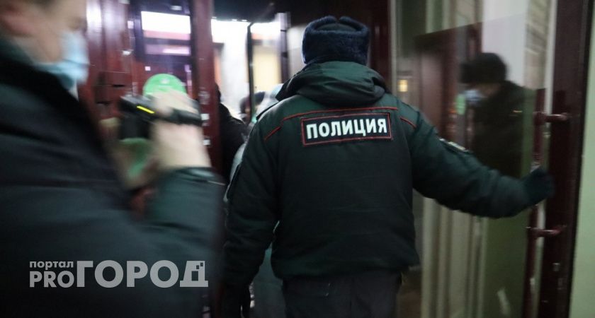 В Магнитогорске росгвардейцы задержали уголовника со стажем, ищущего закладку