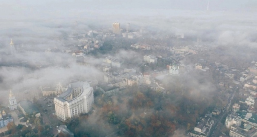 В Челябинскую область вместе с жарой до завтрашнего дня задерживается режим "черного неба"