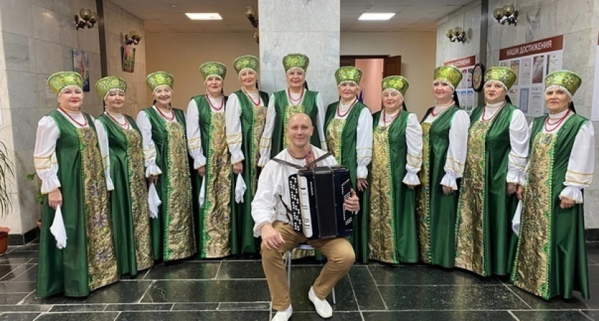 В Магнитогорске хор "Мы - Уральцы" провел концерт для пожилых и людей с ОВЗ 