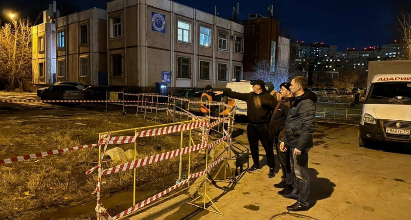 В Челябинске школьник упал в яму с кипятком: возбуждено прокурорское расследование