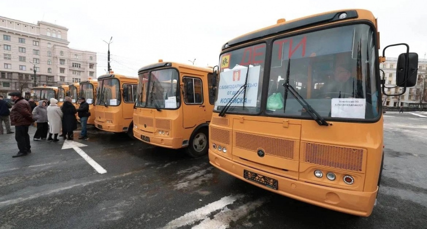 В Челябинской области детей в школы возили на опасных автобусах